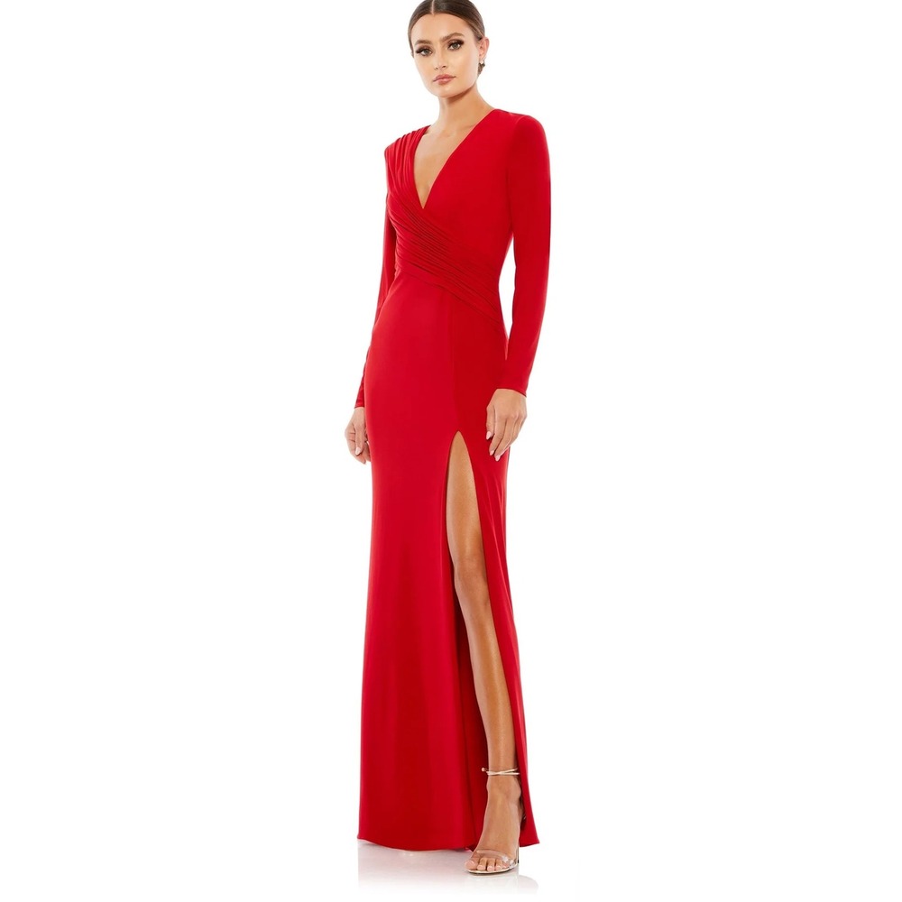 IEENA for Mac Duggal Red Long Sleeve Ruched V-Neck Jersey Gown 26686 Size 2